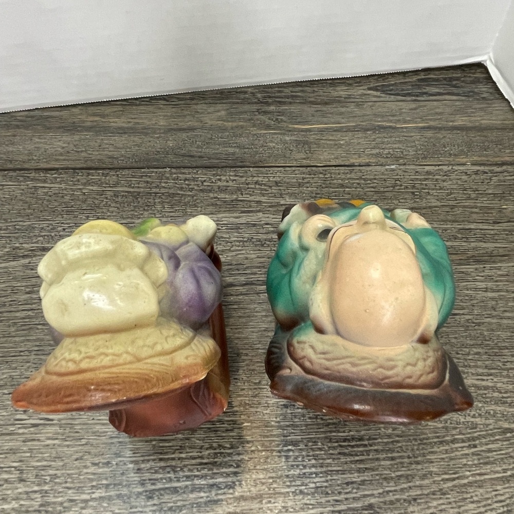 Vintage Retirement Fund blow mold piggy banks.Hong Kong. Used. - Picture 10 of 14